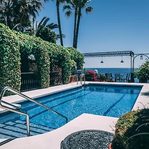 Hotel Carabeo Nerja